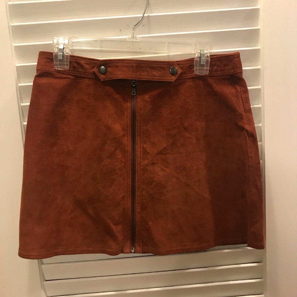 Suede leather skirt